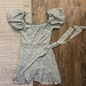 Floral Puff Sleeve Dress for sale